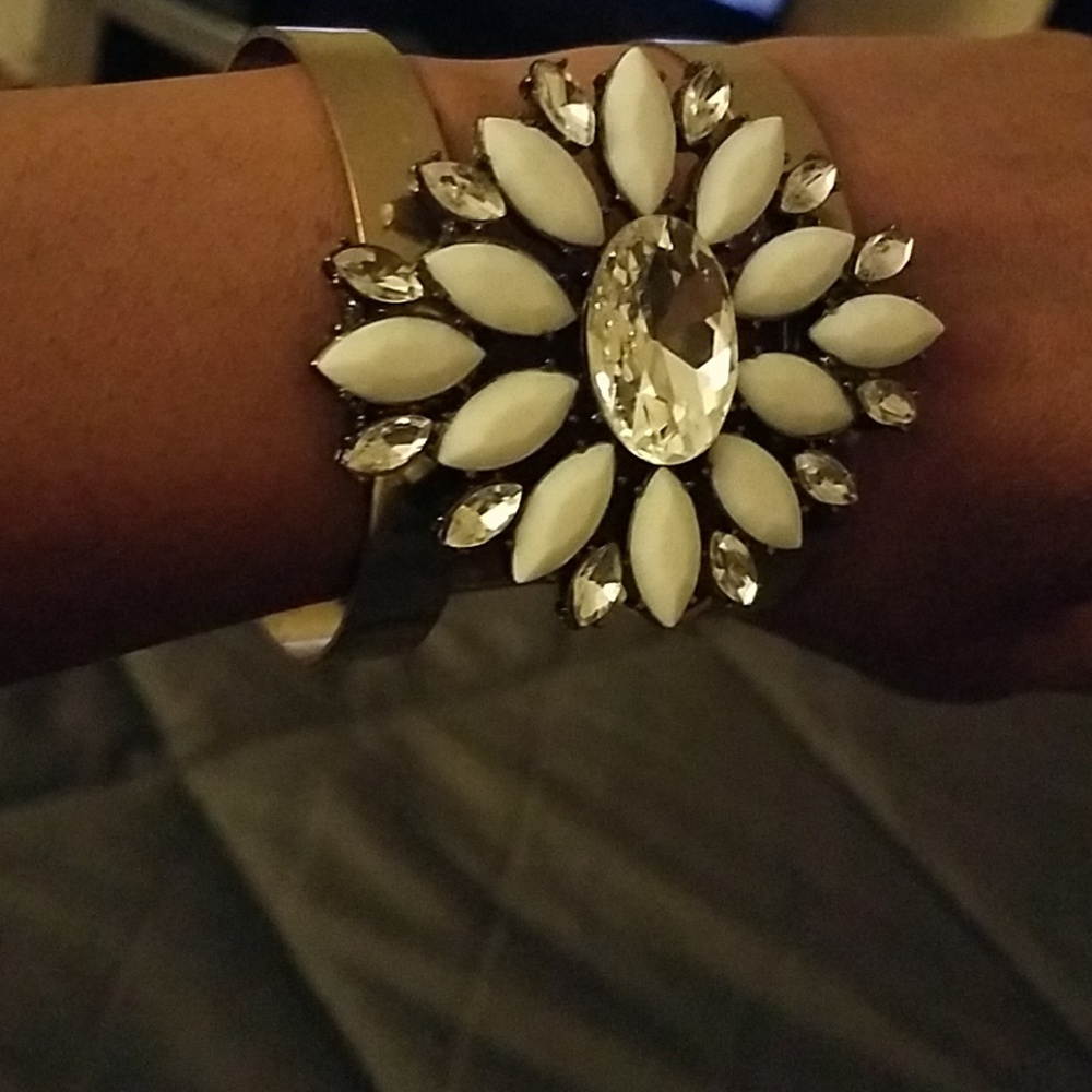 Bracelet & ring set - Picture 3 of 7